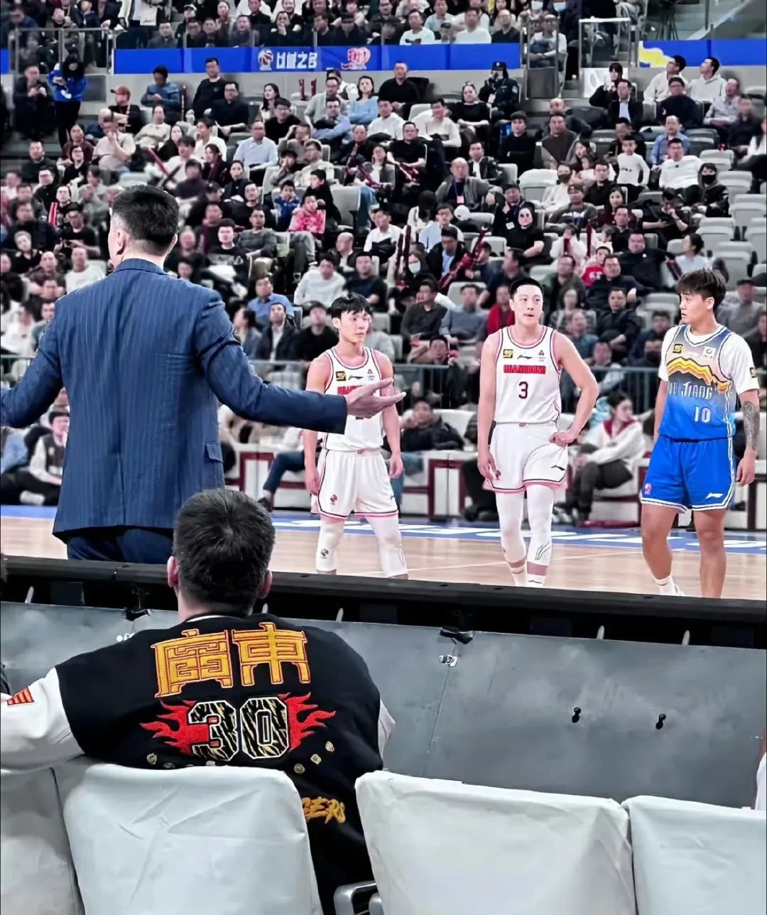 开元棋牌网址-广东宏远队遭遇山东队逆袭，惊险取胜的简单介绍