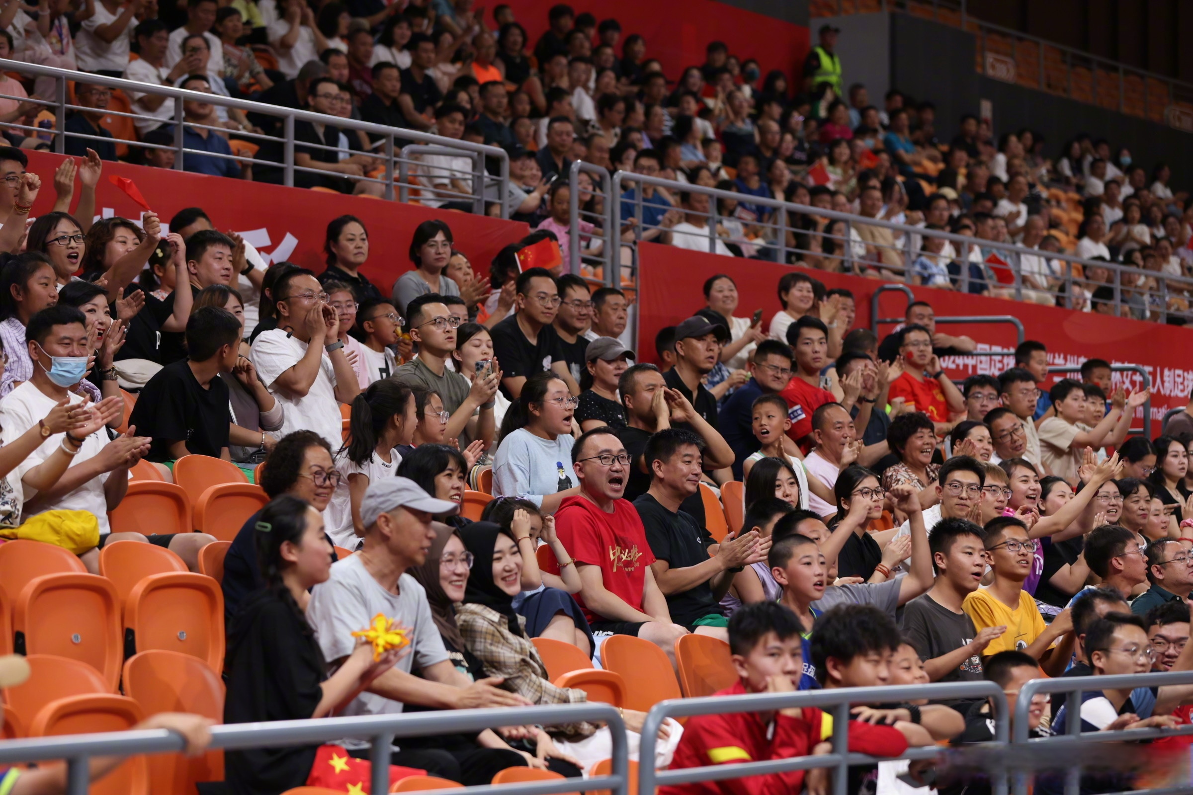 开元棋牌官网-关于球员技艺大放异彩，赢得全场喝彩的信息