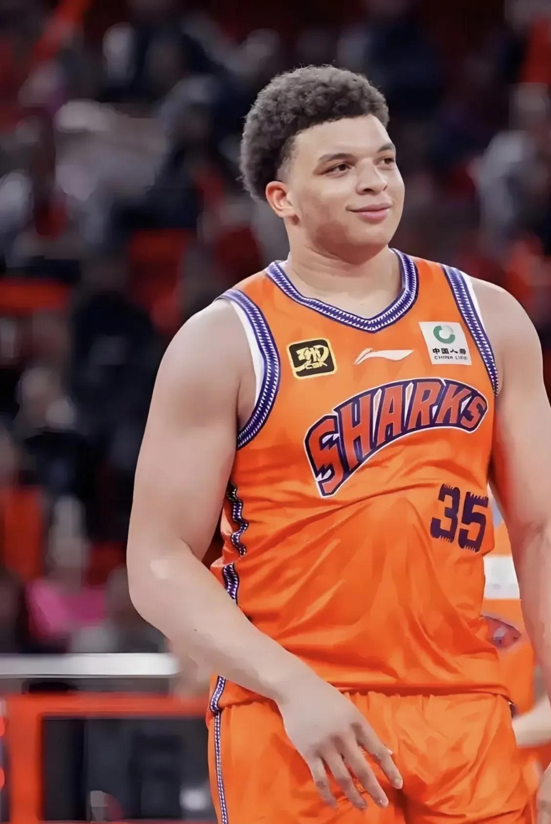 开元棋牌app-篮球职业生涯：球星们的蜕变之路令人感动的简单介绍